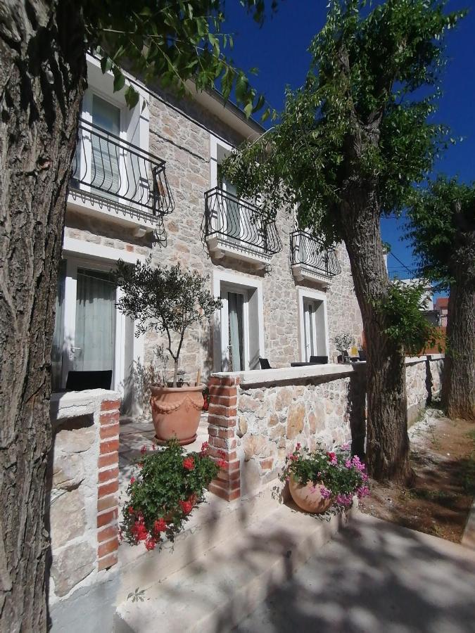 Boutique Vila Marijini Dvori Tribalj Exterior foto
