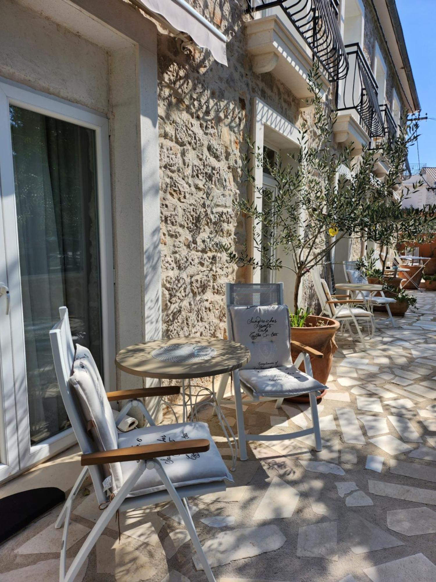 Boutique Vila Marijini Dvori Tribalj Exterior foto
